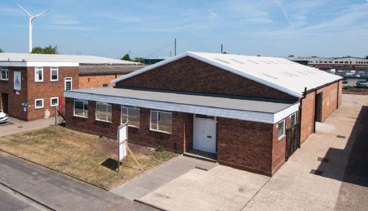 Industrial Unit To Let, Erith