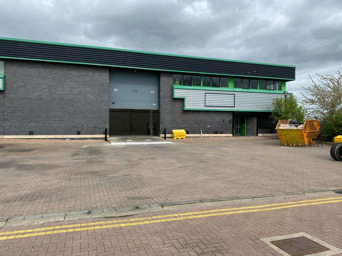Industrial Unit To Let, Rainham