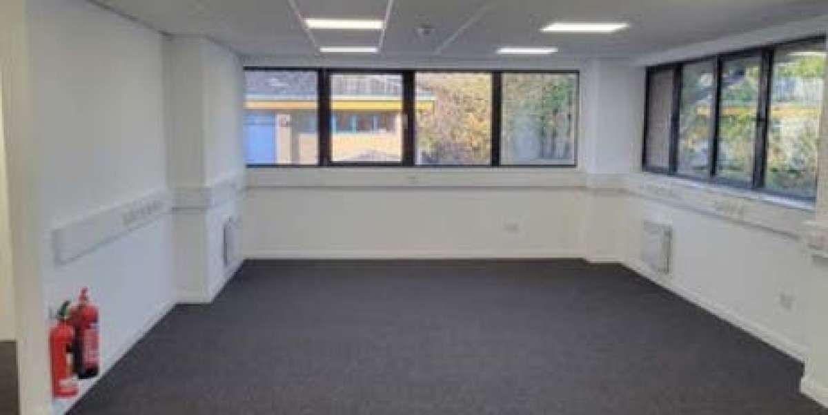 Industrial Unit in Dartford - photo 3