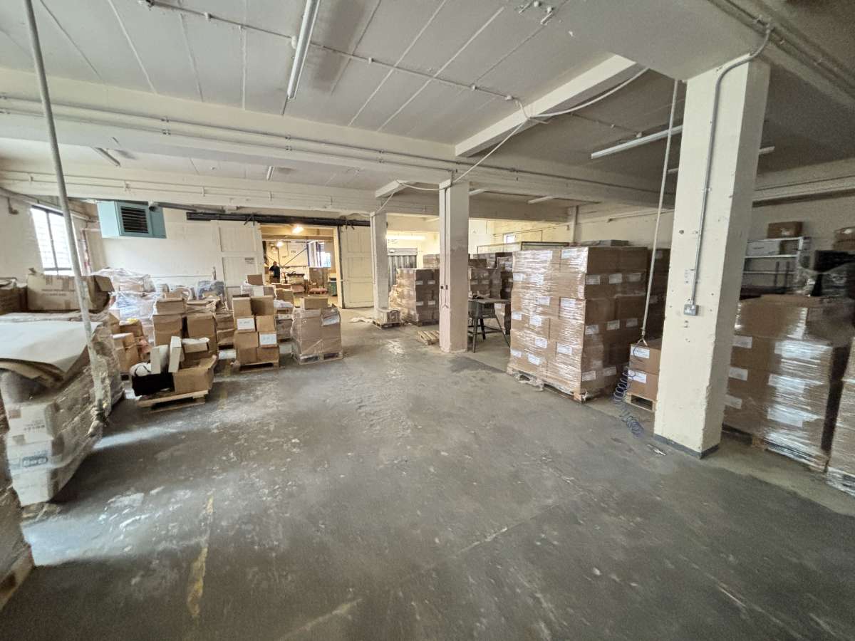 Industrial Unit in Leicester - photo 4