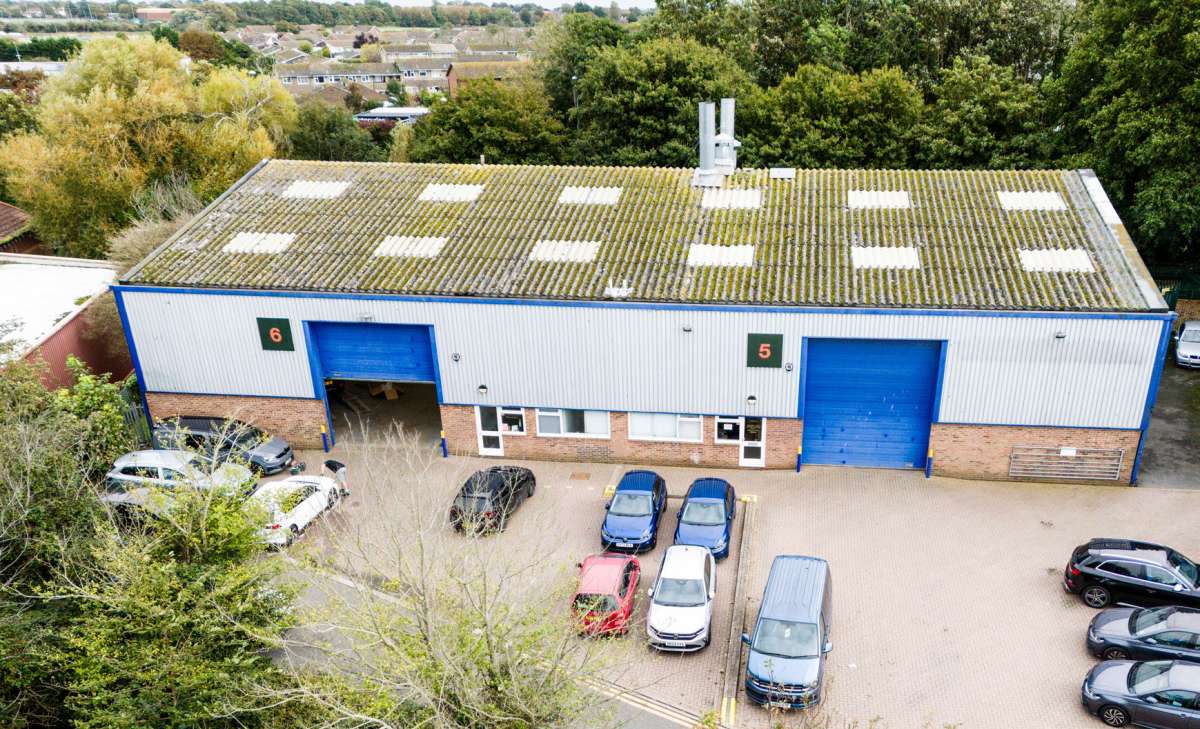 Industrial Unit To Let, Bognor Regis