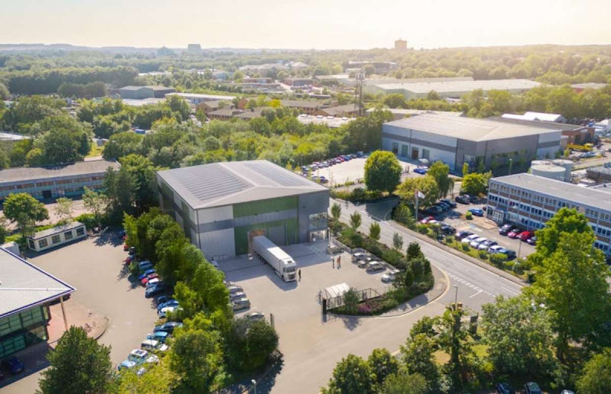 Industrial Unit To Let, Basingstoke
