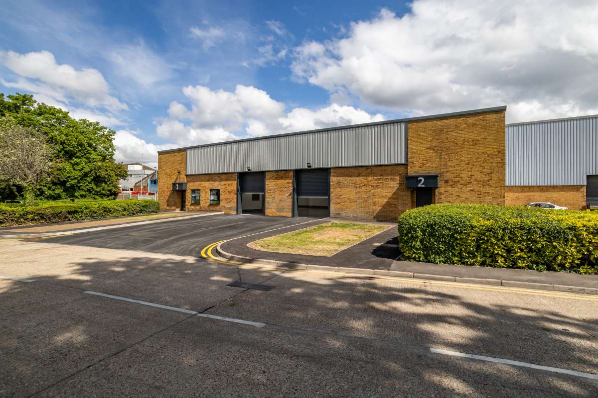 Industrial in Woodford Green
