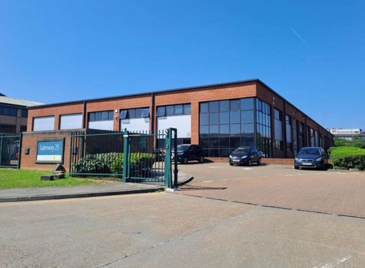 Industrial Unit To Let, West Thurrock