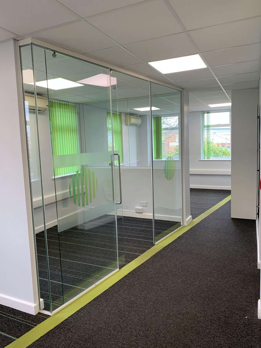 Industrial Unit in Dartford - photo 3