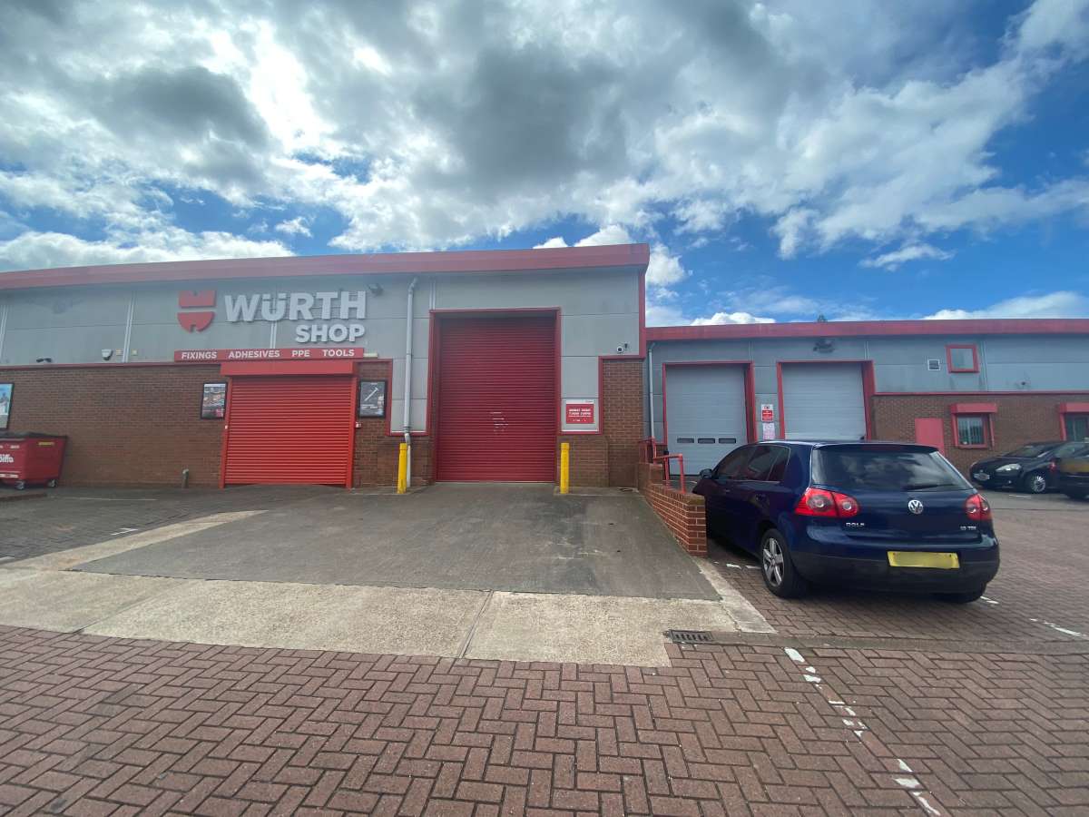Industrial Unit in Smethwick - photo 2