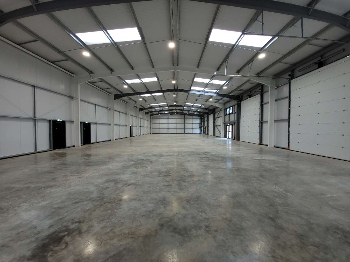 Industrial Unit in Colesden - photo 3
