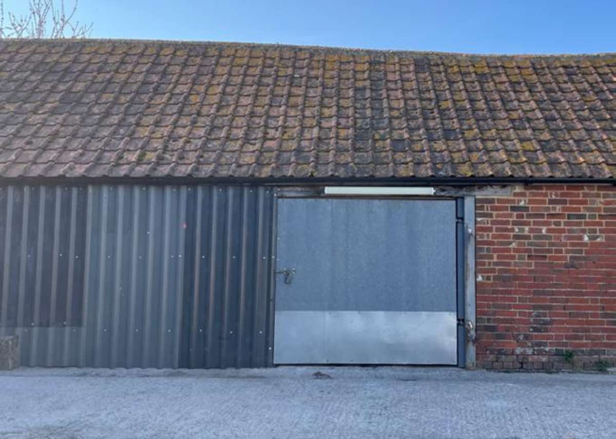 Industrial Unit in Westbury - photo 2