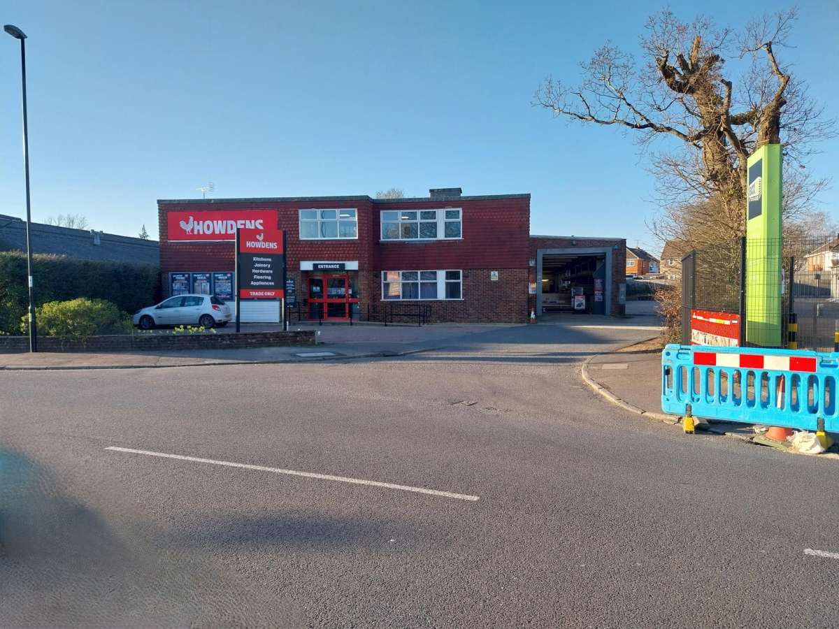 Industrial Unit To Let, Burgess Hill