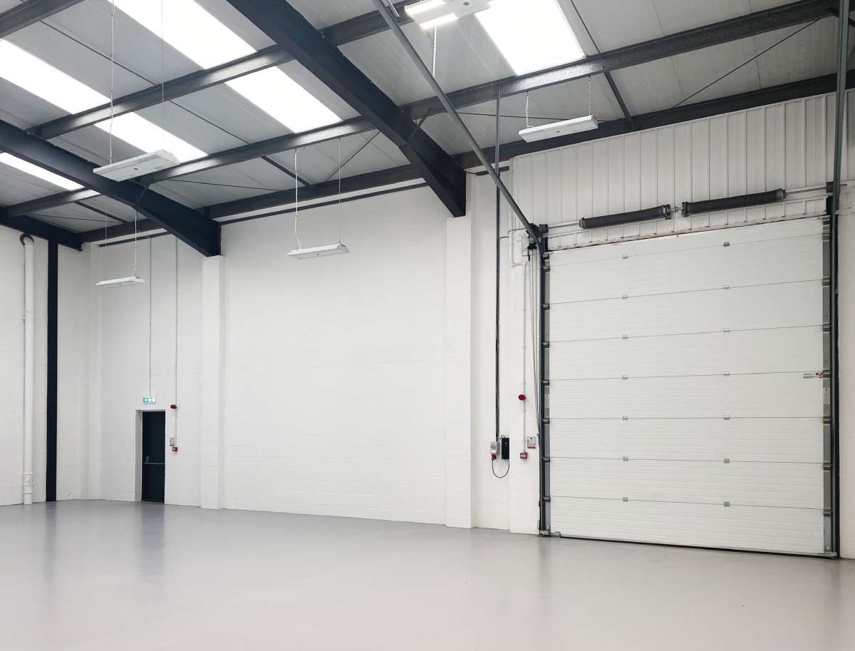 Industrial Unit in Chessington - photo 2