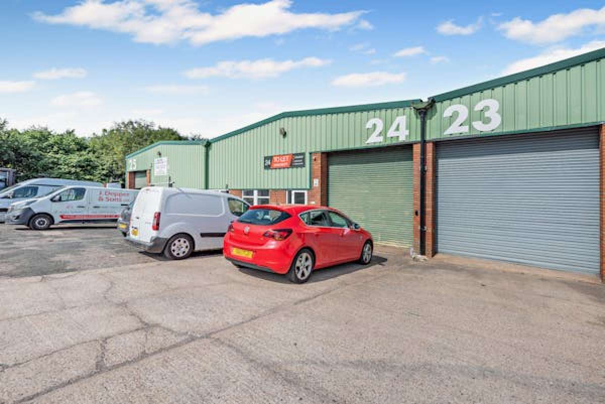Industrial Unit in Cradley Heath