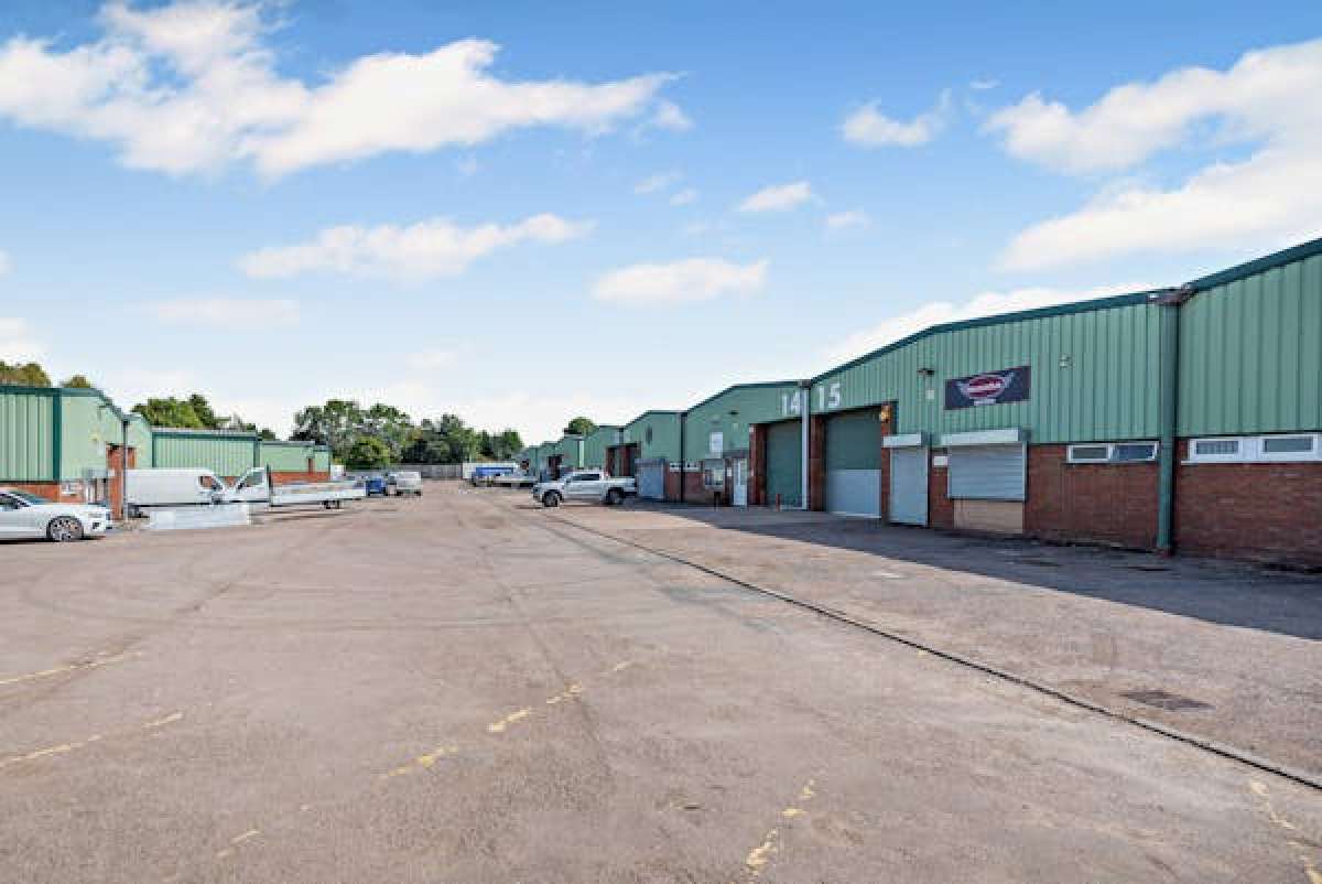 Industrial Unit in Cradley Heath