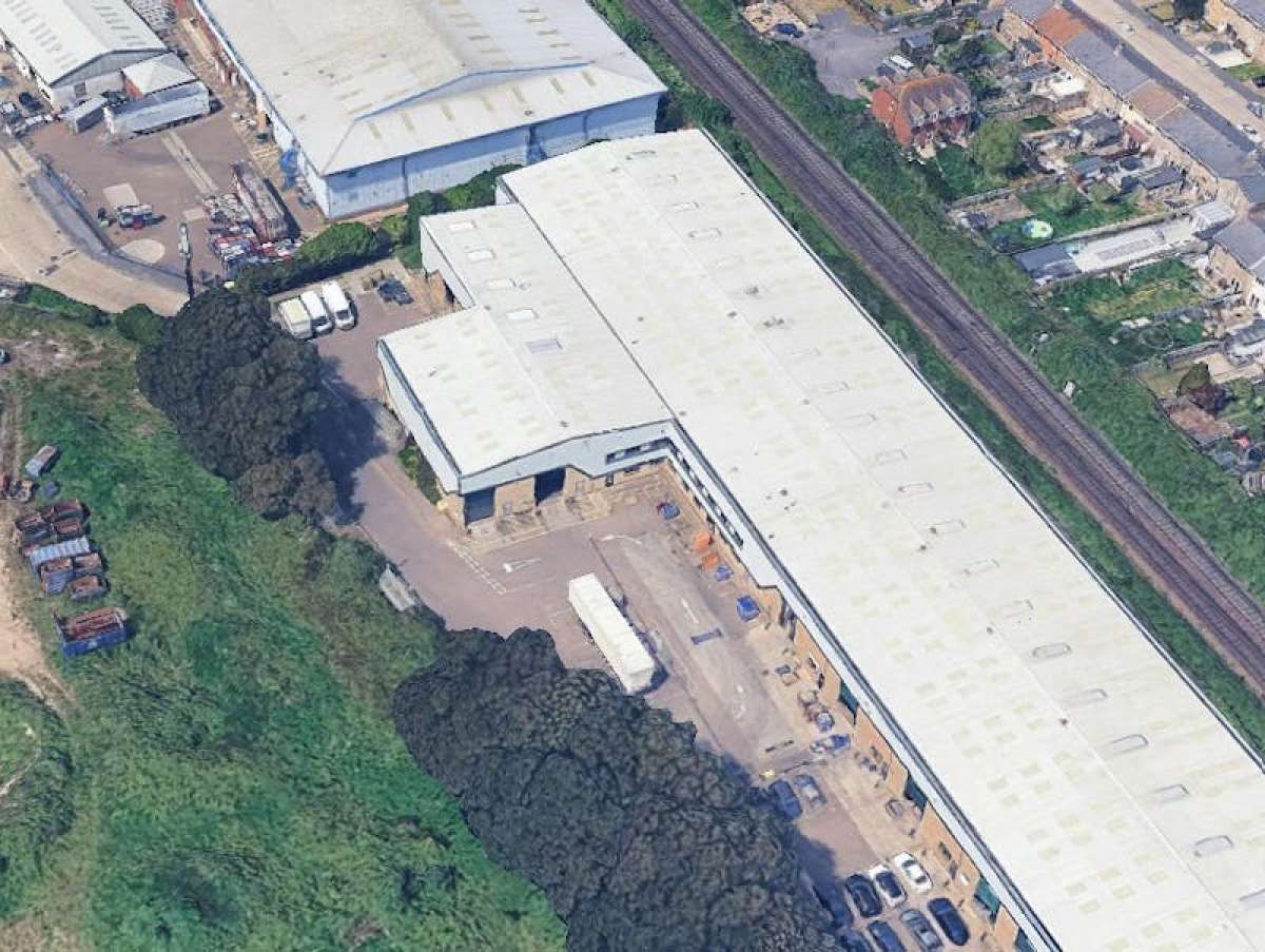 Industrial Unit in Worthing - photo 2