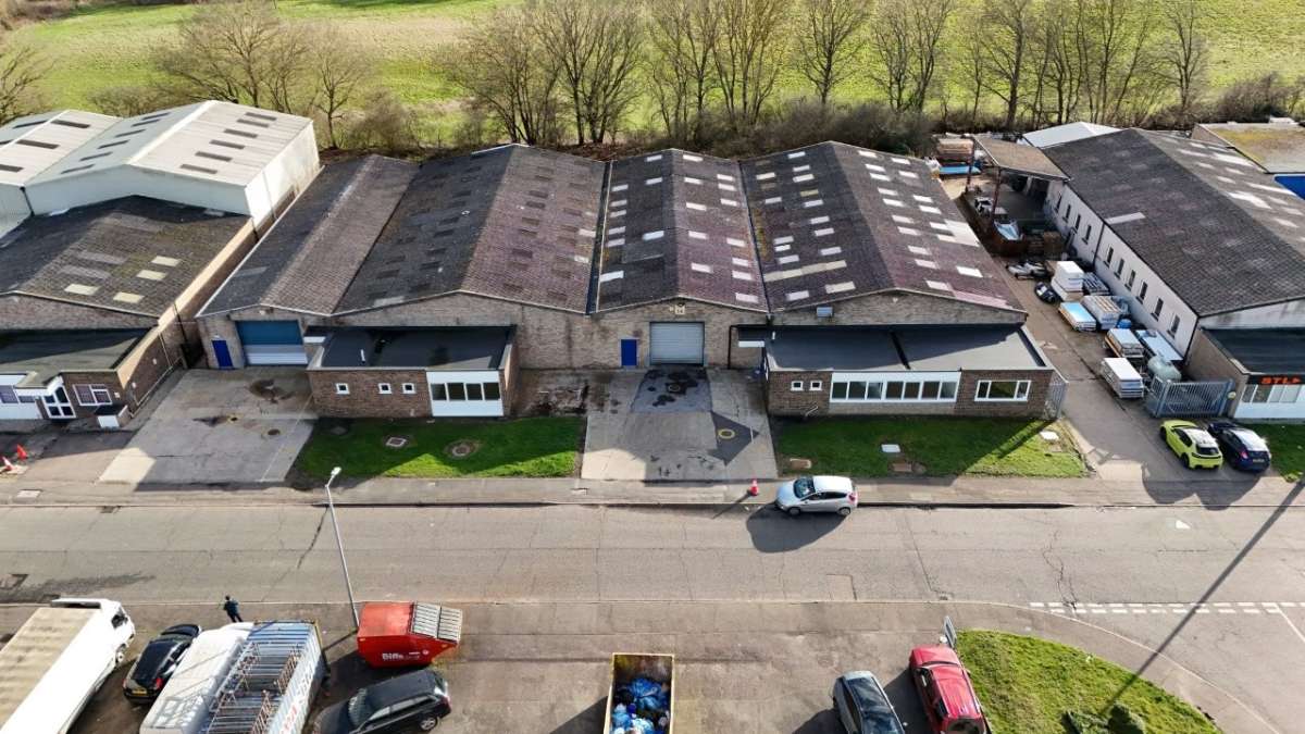 Industrial Unit To Let, Bluebridge Industrial Estate