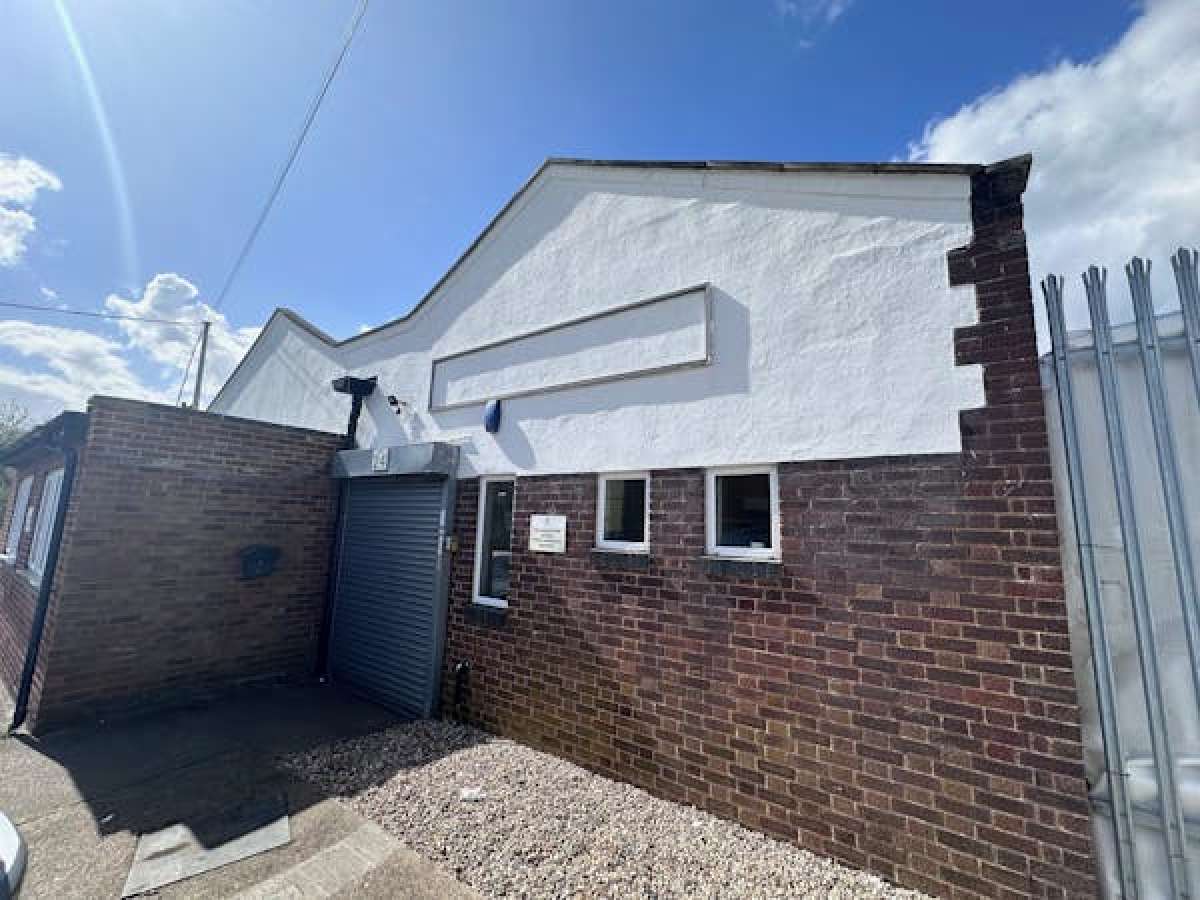 Industrial Unit To Let, Romford