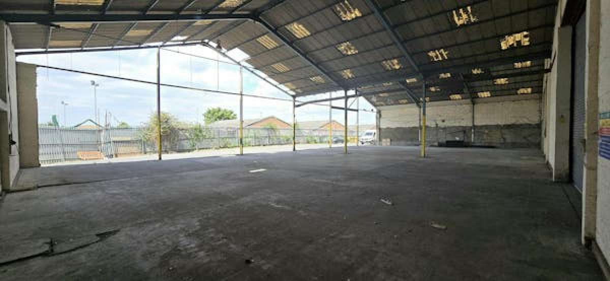 Industrial Unit in Barking