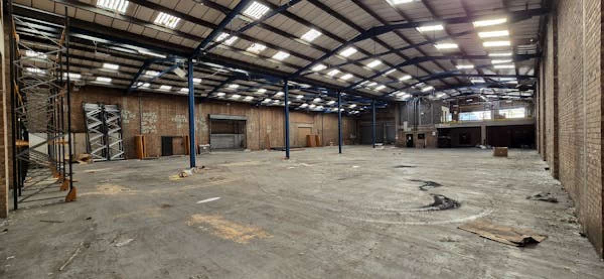Industrial Unit in Lancing - photo 2