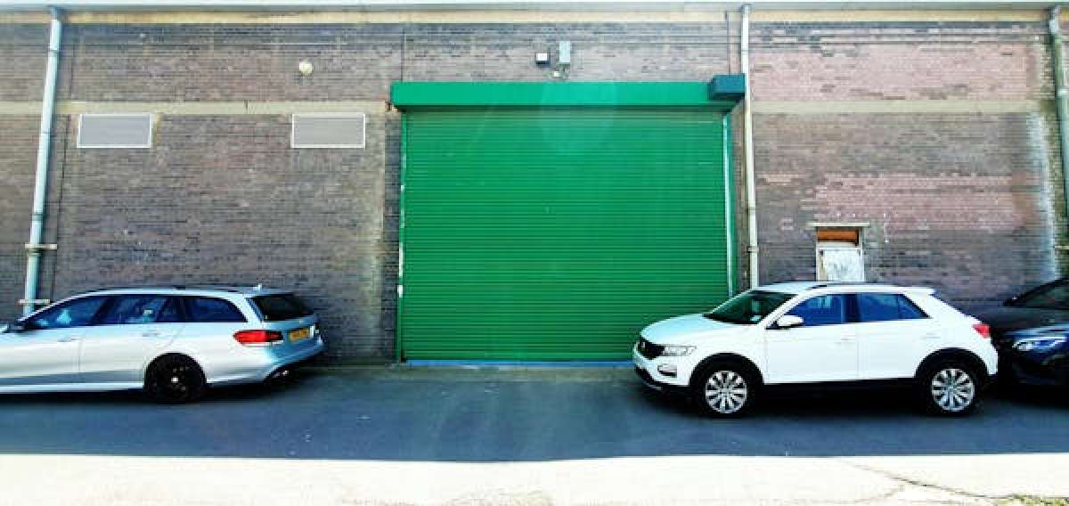 Industrial Unit in Charlton