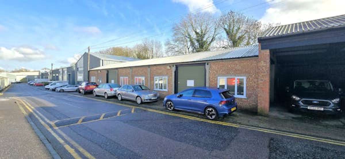 Industrial Unit To Let, Romford