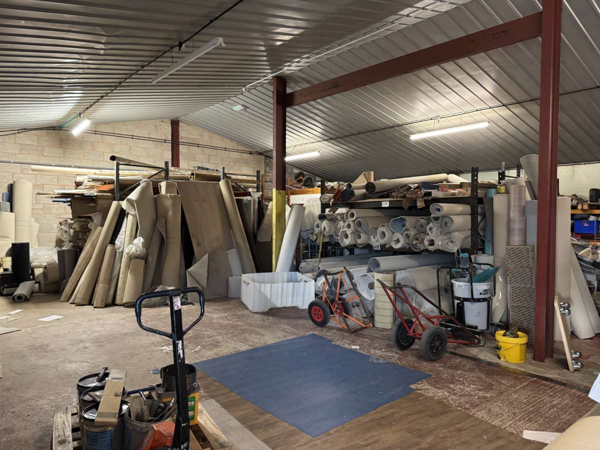 Industrial Unit in Uffculme - photo 3