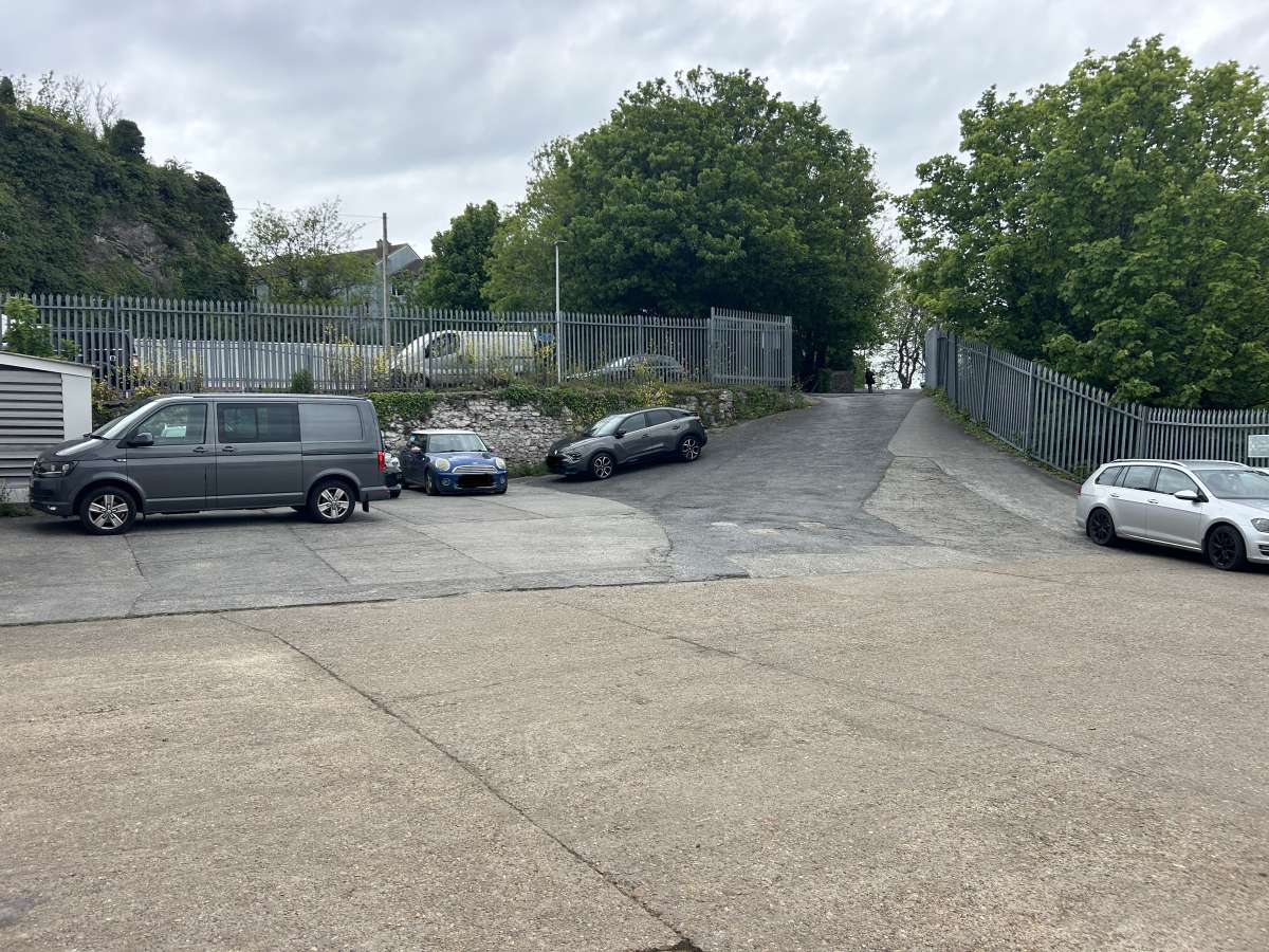 Industrial Unit in Plymouth - photo 4