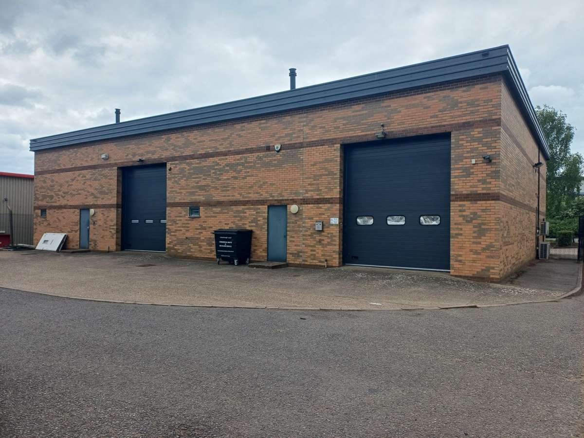 Industrial Unit in Corby - photo 3