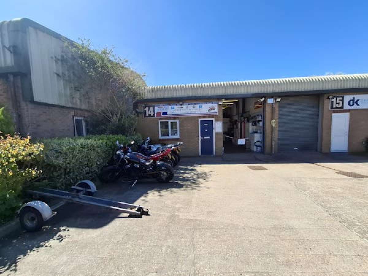Industrial Unit To Let, Bromsgrove
