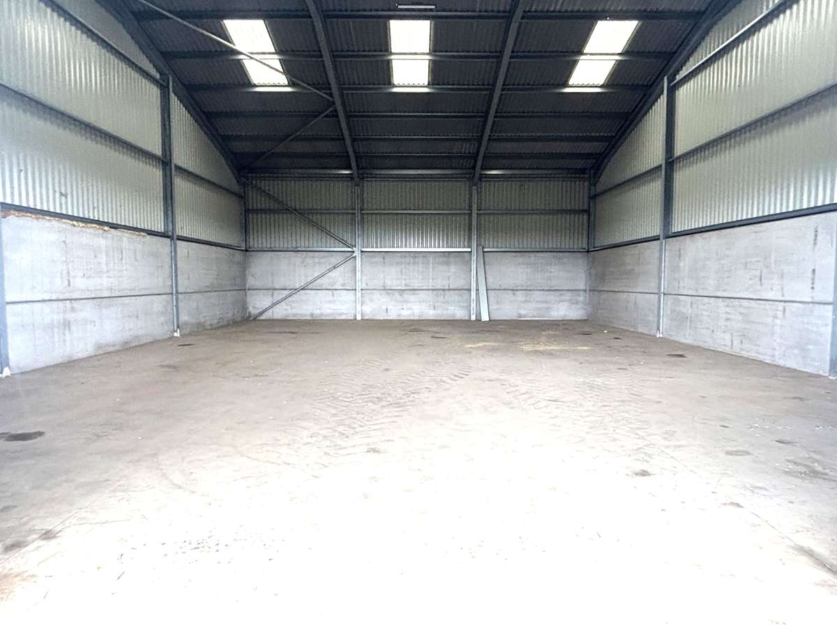 Industrial Unit in Nottingham - photo 2