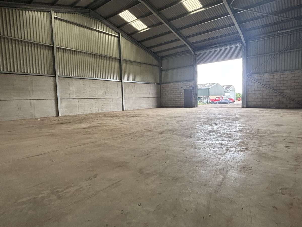 Industrial Unit in Nottingham - photo 3