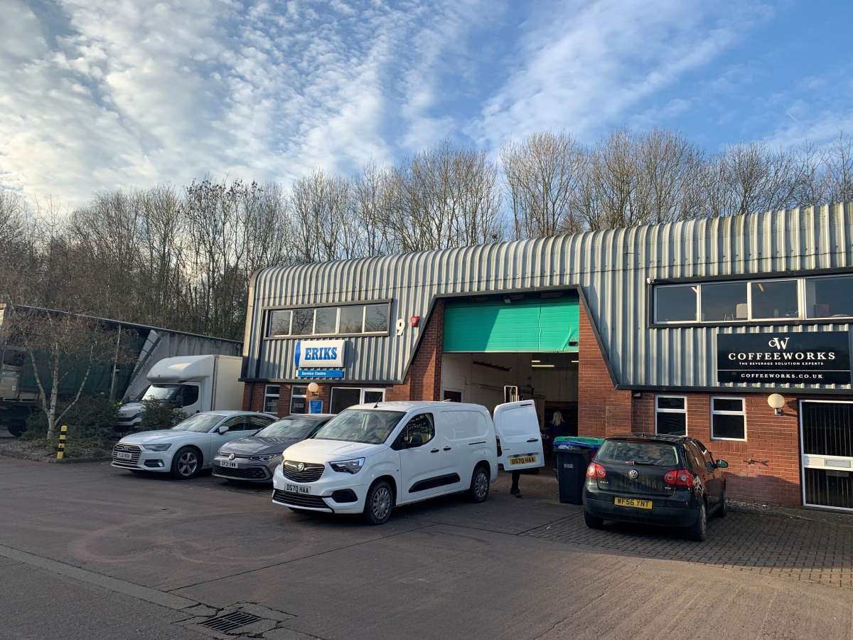 Industrial Unit in Exeter - photo 2