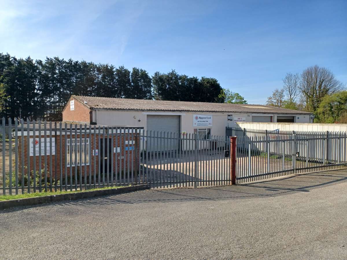 Industrial in Lee Mill Industrial Estate