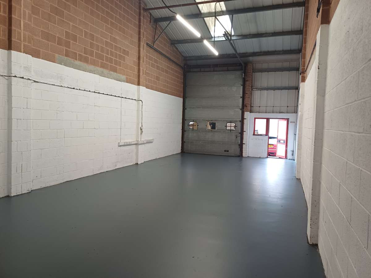 Industrial Unit in Exeter - photo 4