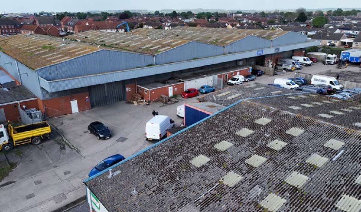 Industrial Unit in Bridgwater - photo 3