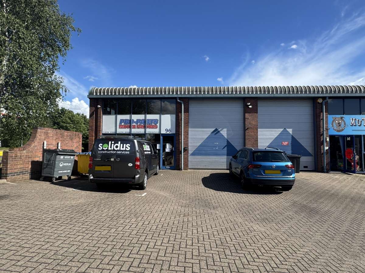 Industrial Unit in Peterborough - photo 2