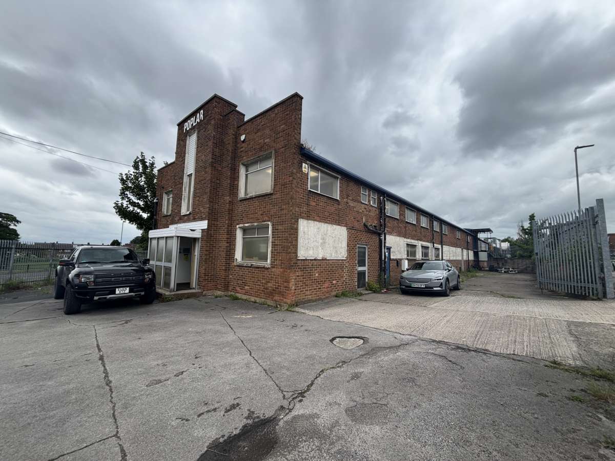 Industrial in Seacroft