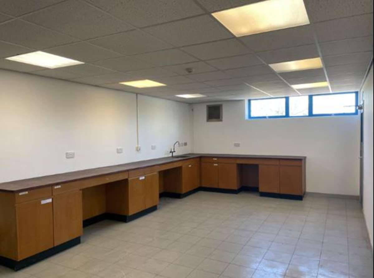 Industrial Unit in Portbury - photo 3