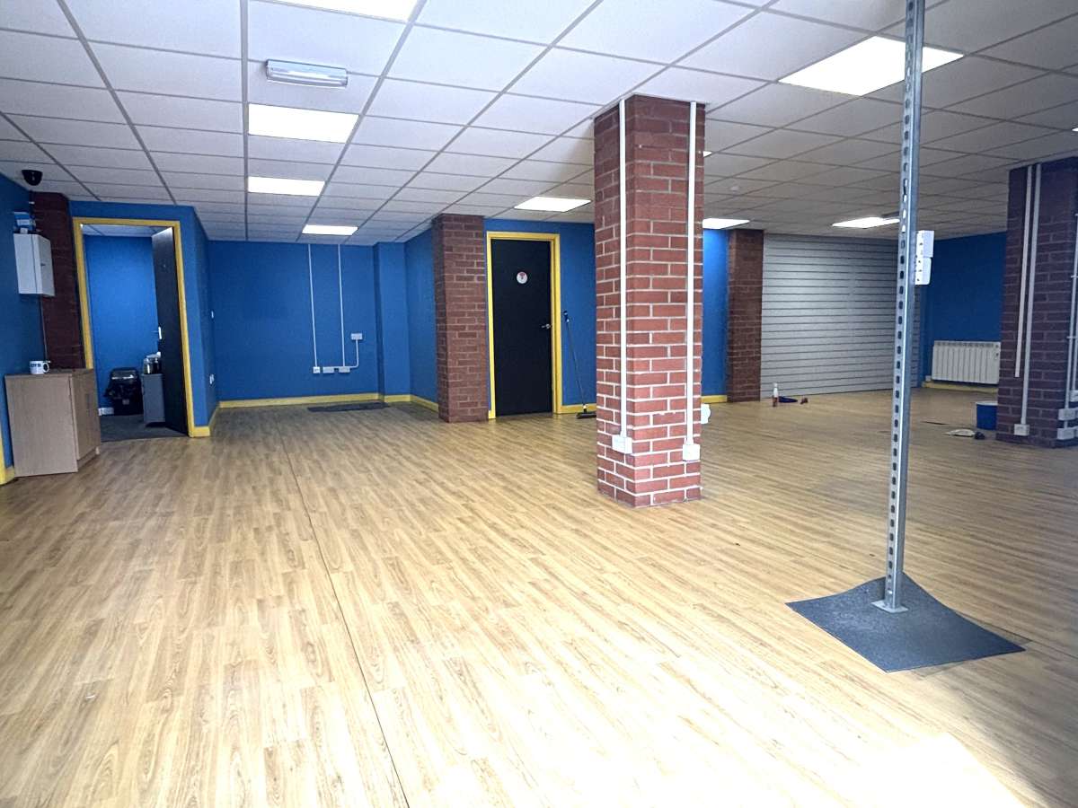 Industrial Unit in North Hykeham - photo 3