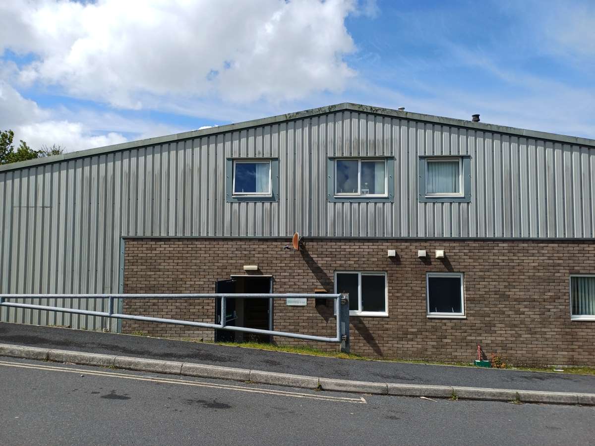 Industrial Unit in Estover - photo 2