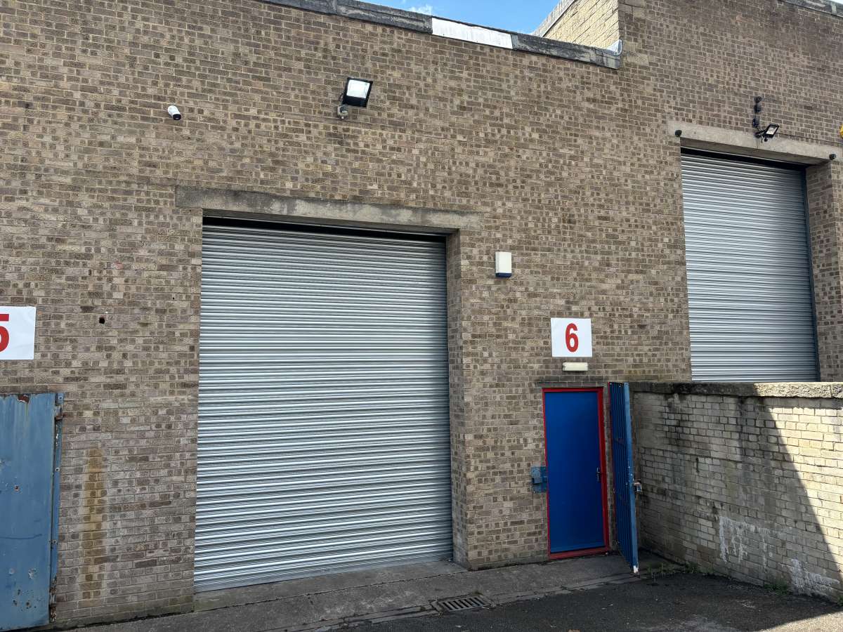 Industrial in Brighouse