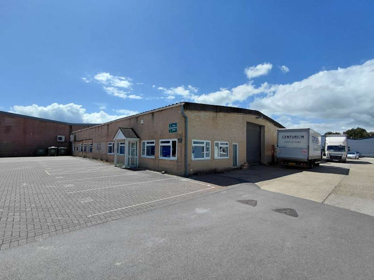 Industrial Unit To Let, Wimborne