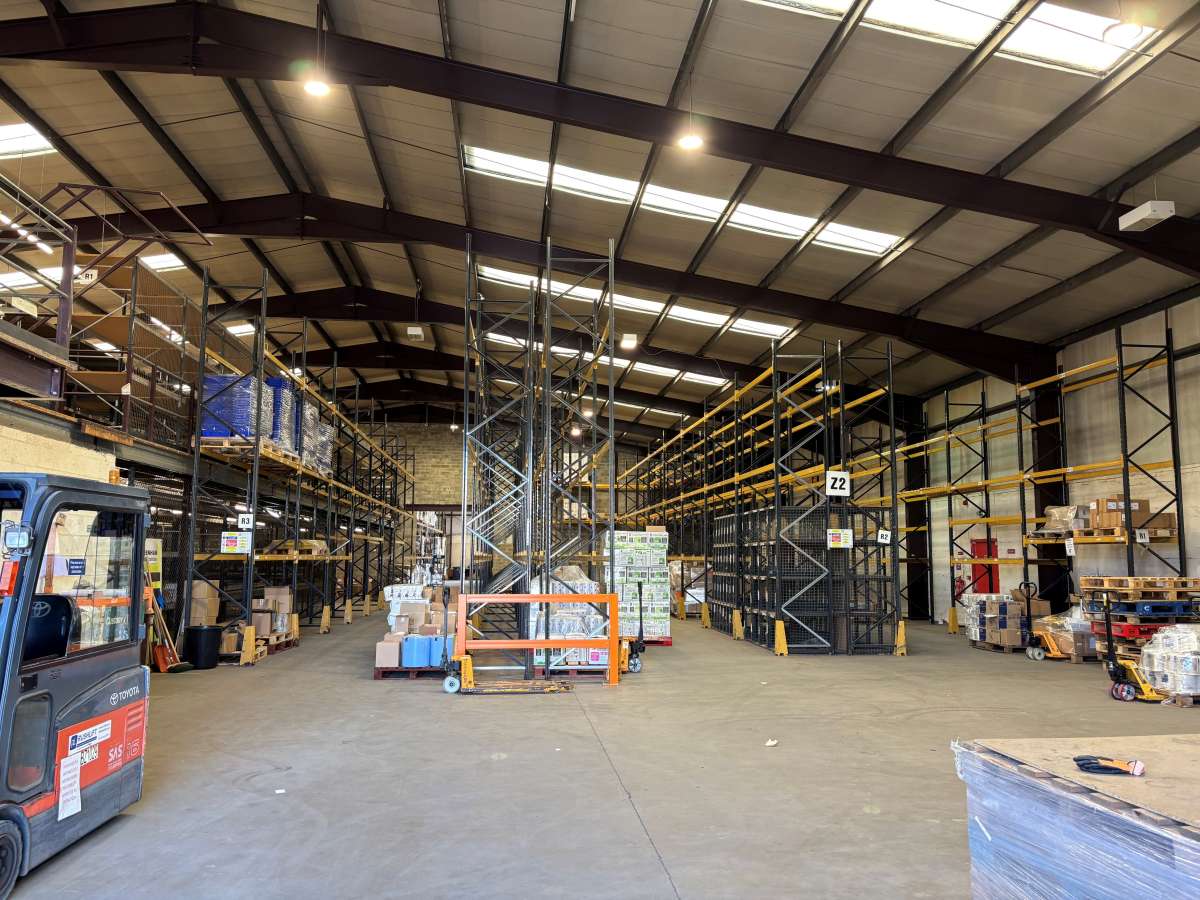Industrial Unit in Altens Industrial Estate - photo 3