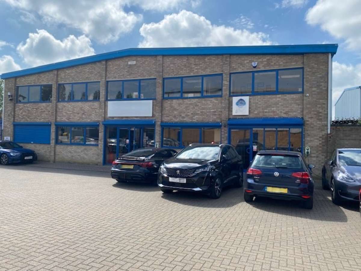 Industrial Unit in Huntingdon - photo 2