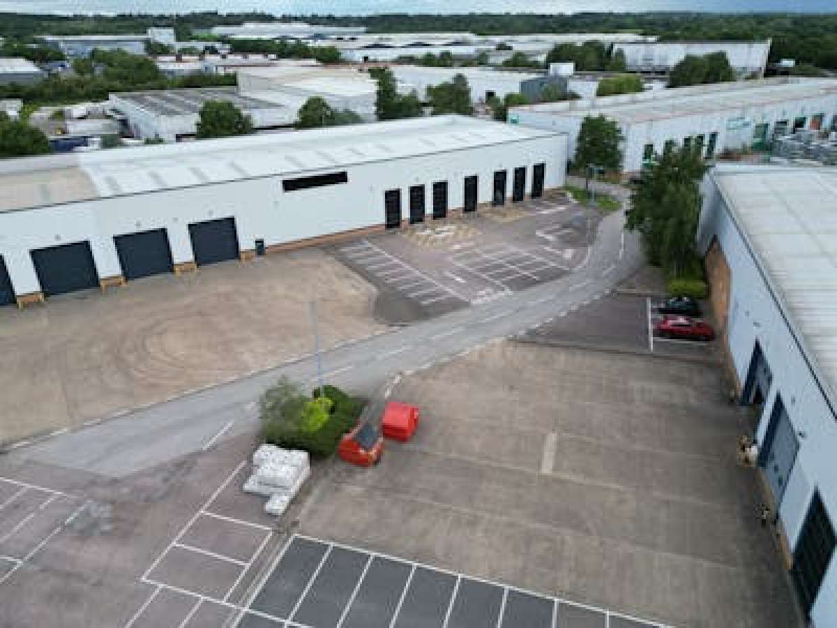 Industrial Unit in Northampton - photo 3