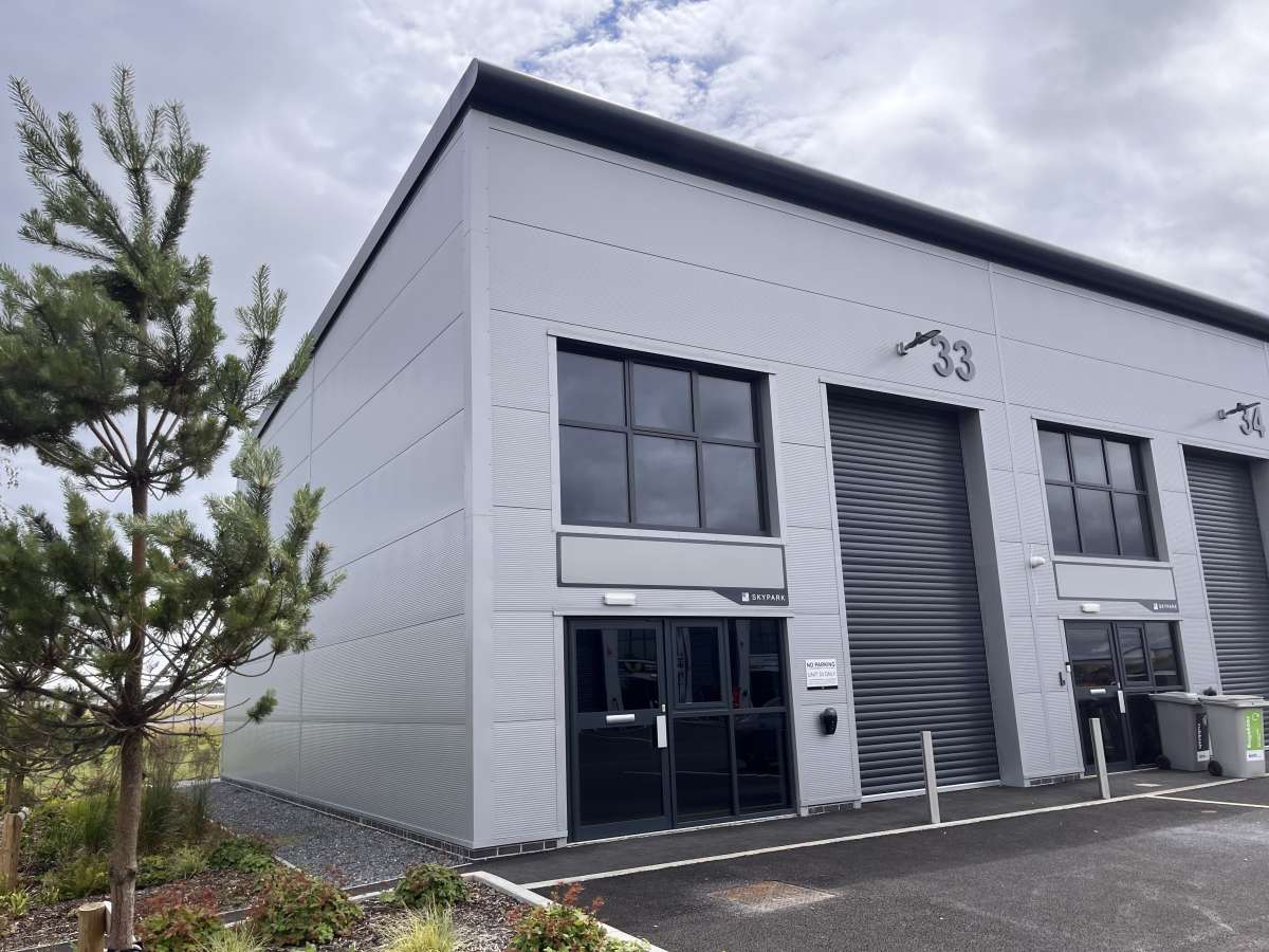 Industrial in Clyst Honiton