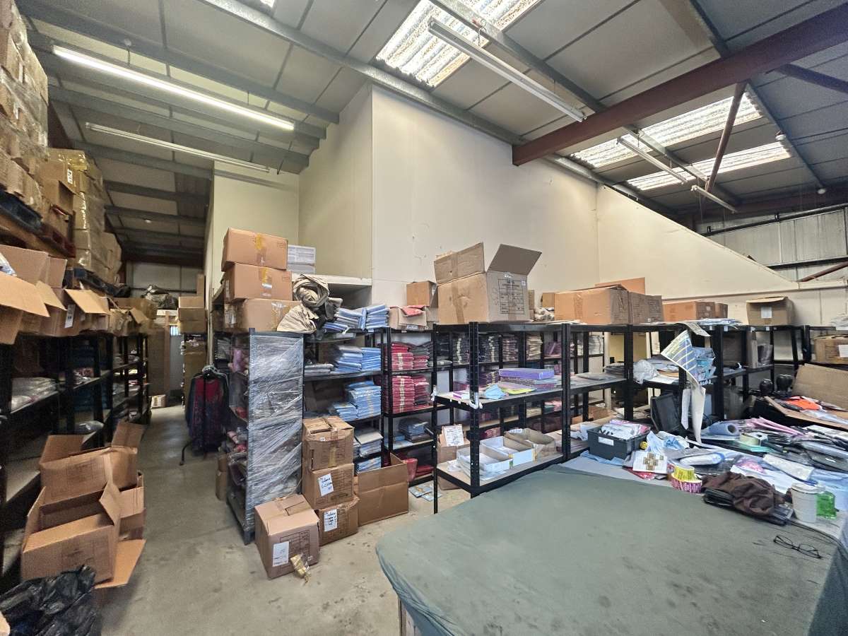 Industrial Unit in Cheetham Hill - photo 4