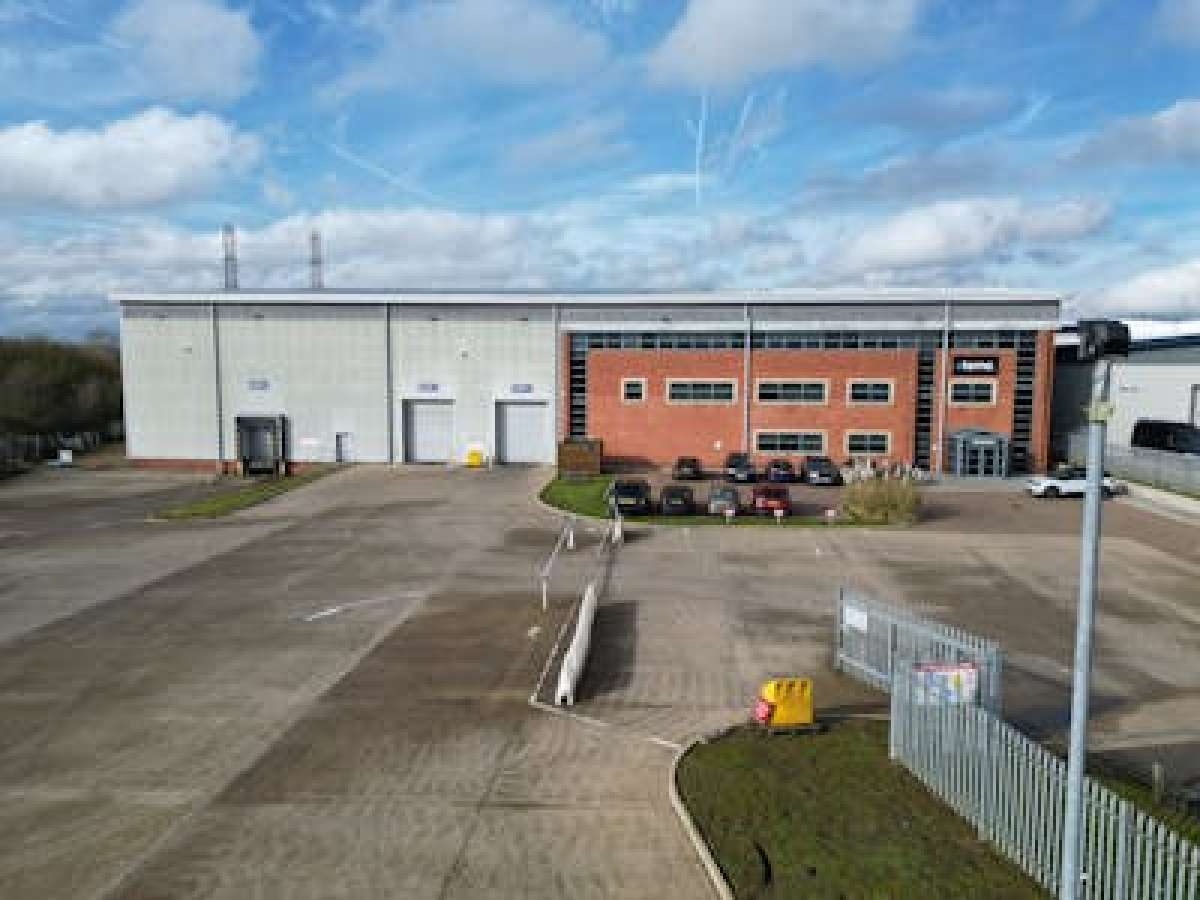 Industrial Unit in Wellingborough - photo 2