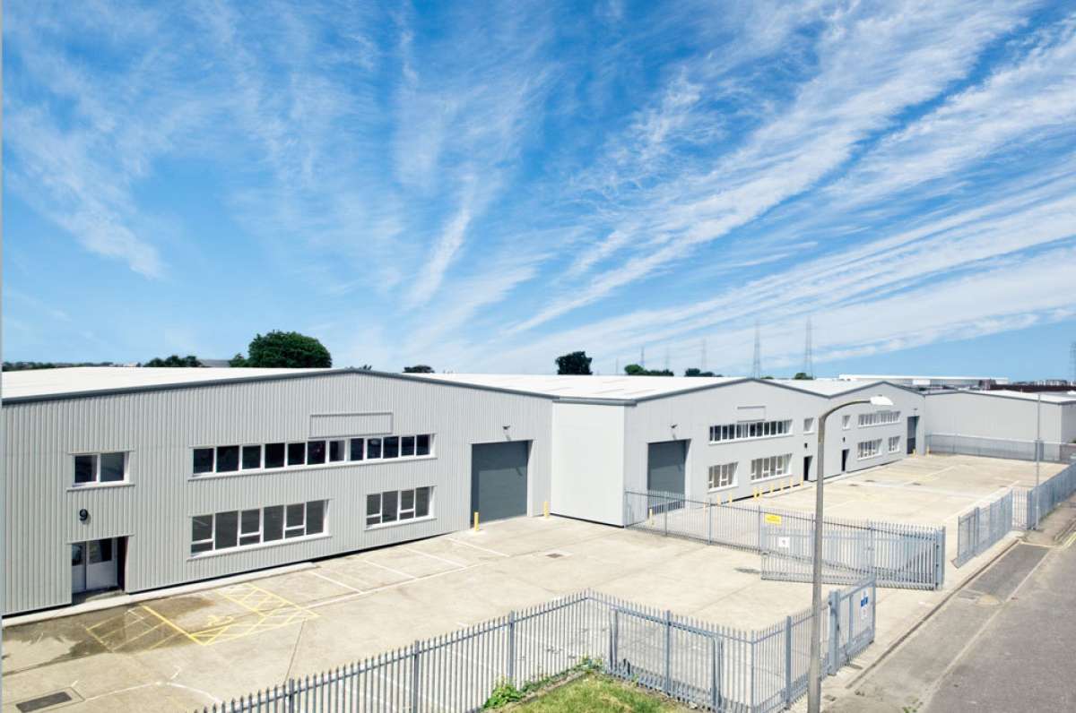 Industrial Unit To Let, Croydon