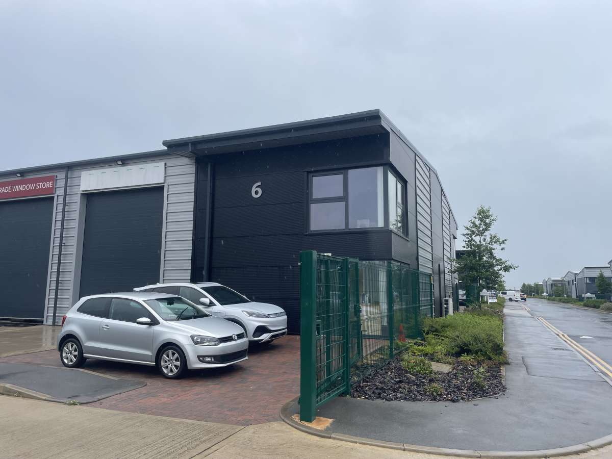 Industrial in Yaxley