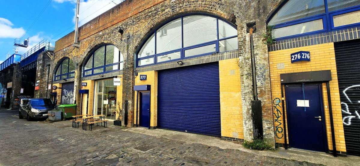 Industrial Unit in London