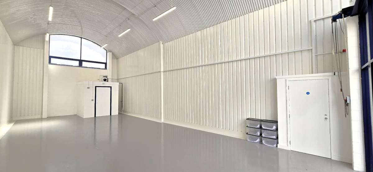 Industrial Unit in London
